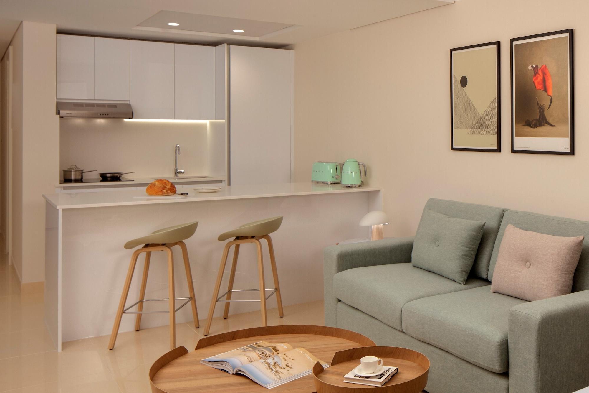 Staybridge Suites Dubai Internet City Exteriör bild