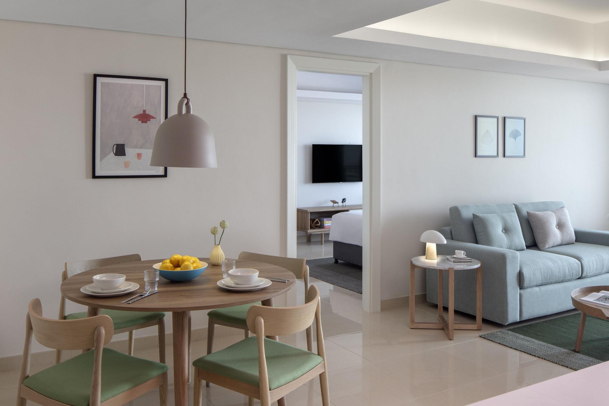 Staybridge Suites Dubai Internet City Exteriör bild
